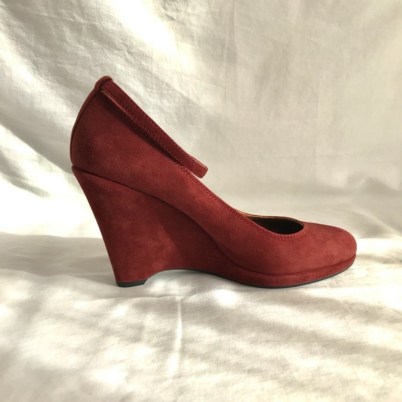 Coach Sued Ankle Strap Wedge Heal - Picture 2 of 11